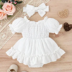 Vestido blanco con moño