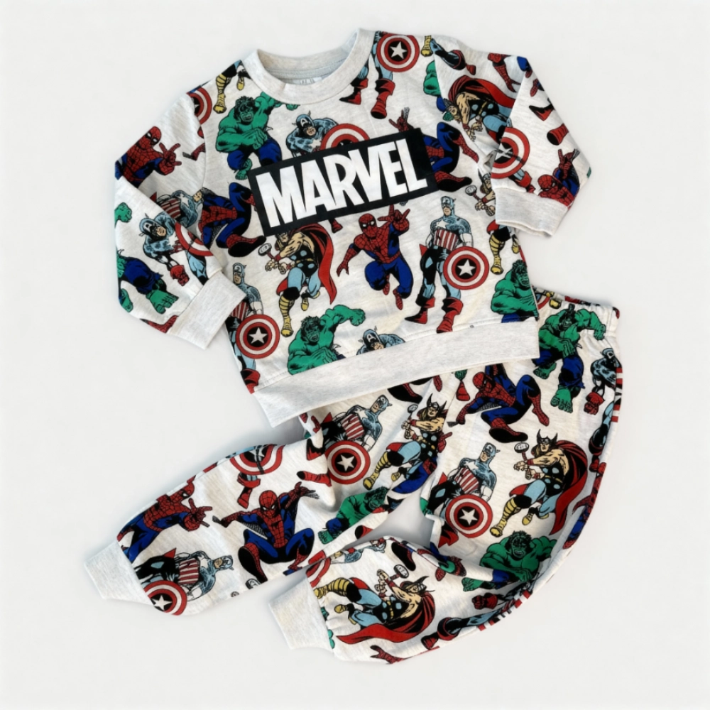 sudadera marvel